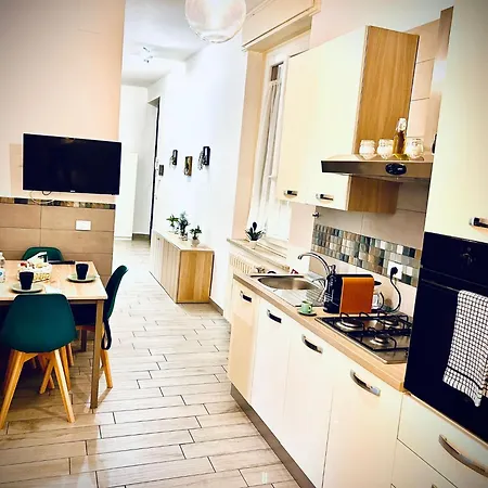 Binario 251 Stazione Tiburtina Appartement Rome Buitenkant foto