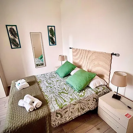 Binario 251 Stazione Tiburtina Appartement Rome Buitenkant foto