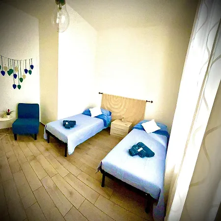 Binario 251 Stazione Tiburtina Appartement Rome Buitenkant foto