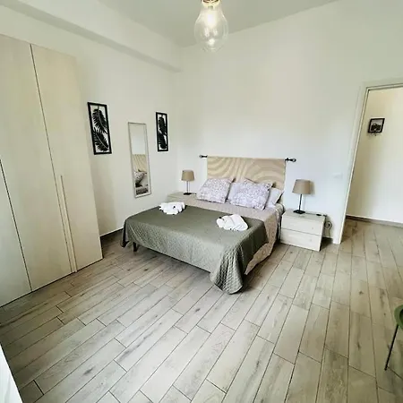 Binario 251 Stazione Tiburtina Appartement Rome Buitenkant foto